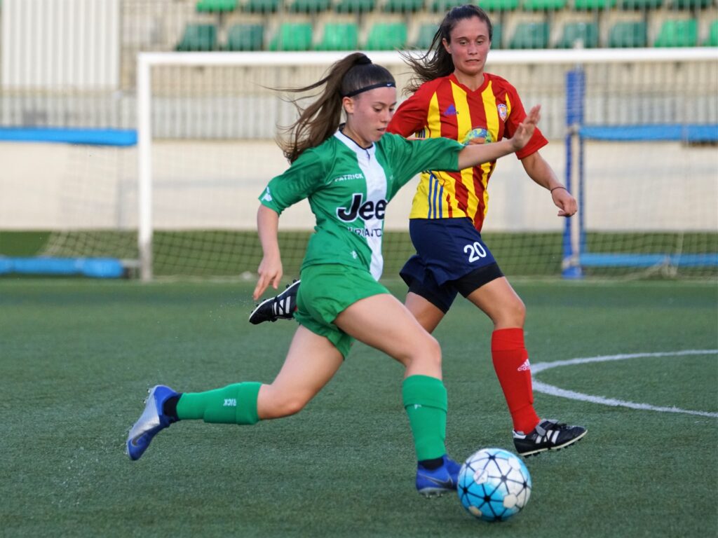 Futbolista femenina
