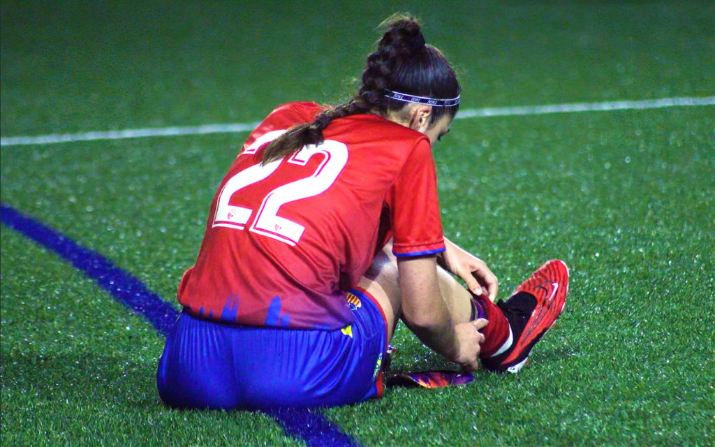 Futbolista lesionada pubalgia